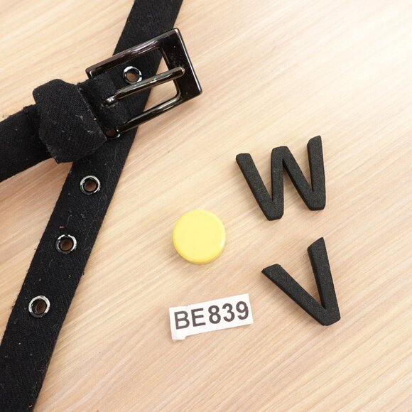 VINTAGE Lord Taylor Belt‎ Womens M Black Wool Skinny Grommet Gunmetal 90s Grunge - Picture 13 of 13